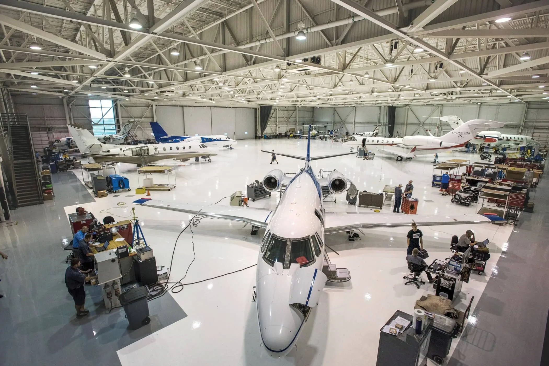 Cessna citation maintenance hanger - cost to fuel a private jet