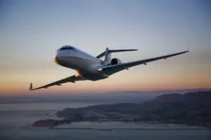Bombardier Global 6000 teen Gulfstream G550