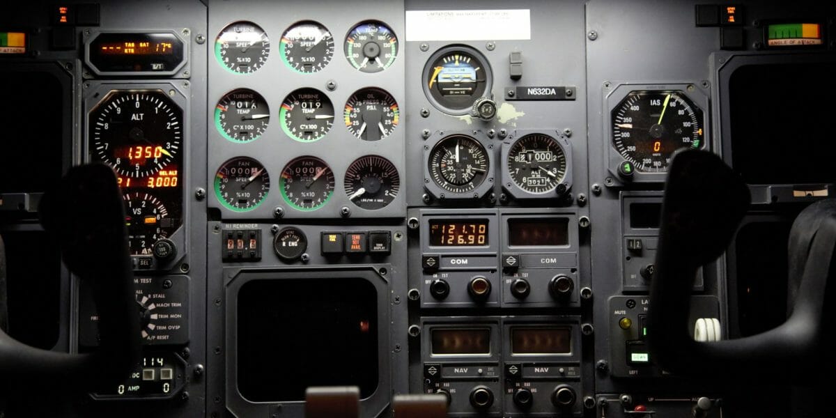 Bombardier Learjet 31A Cockpit