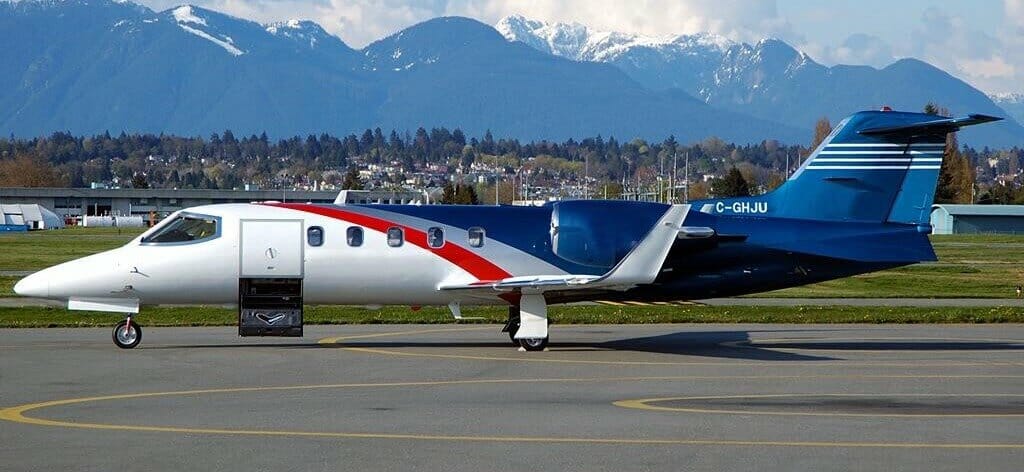 Bombardier Learjet 31AER Exterior