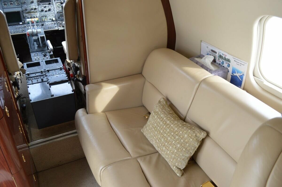 Bombardier Learjet 55 Interior
