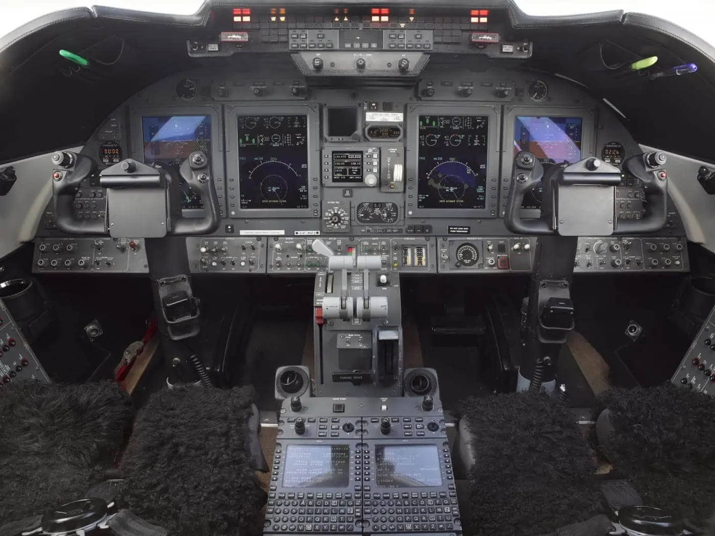 Bombardier Learjet 60XR Cockpit