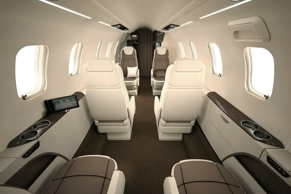 Bombardier Learjet 70 Interior