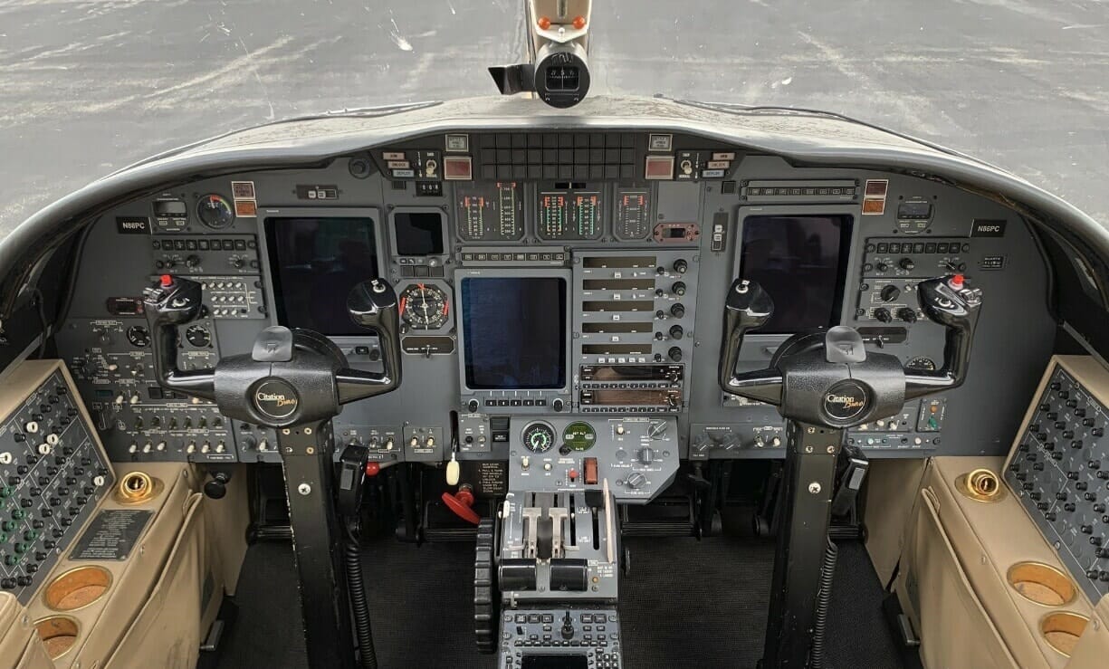 Cessna Citation Bravo Cockpit