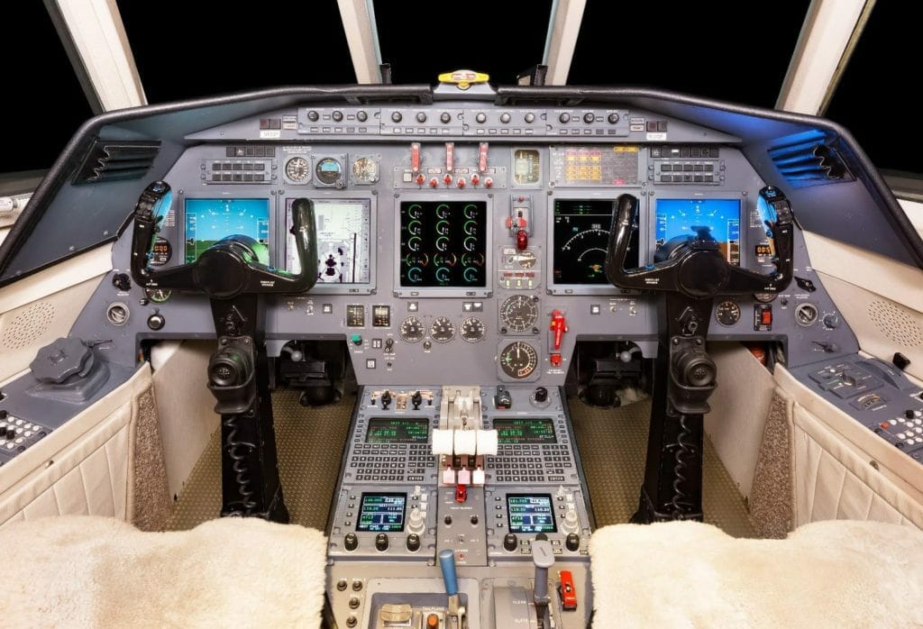 Dassault Falcon 50 Cockpit