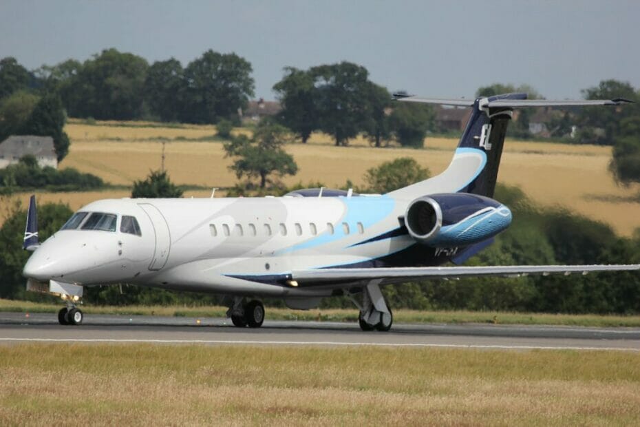 Embraer Legacy 650 Xarici