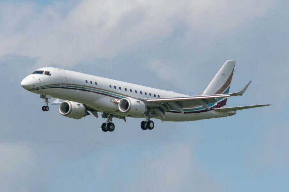 Embraer Lineage 1000外观