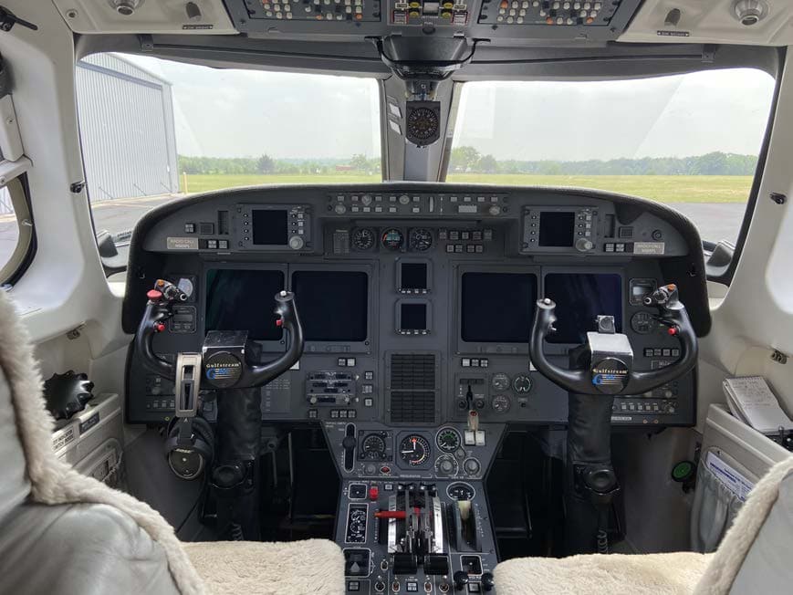 Gulfstream G100 Cockpit