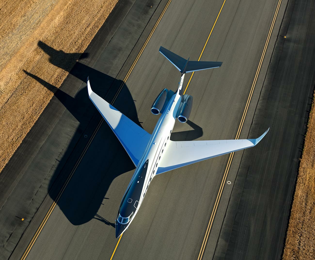 Gulfstream G700 Exterior top down shot on taxiway