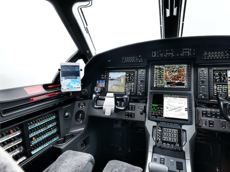 Pilatus PC-12 cockpit captains seat