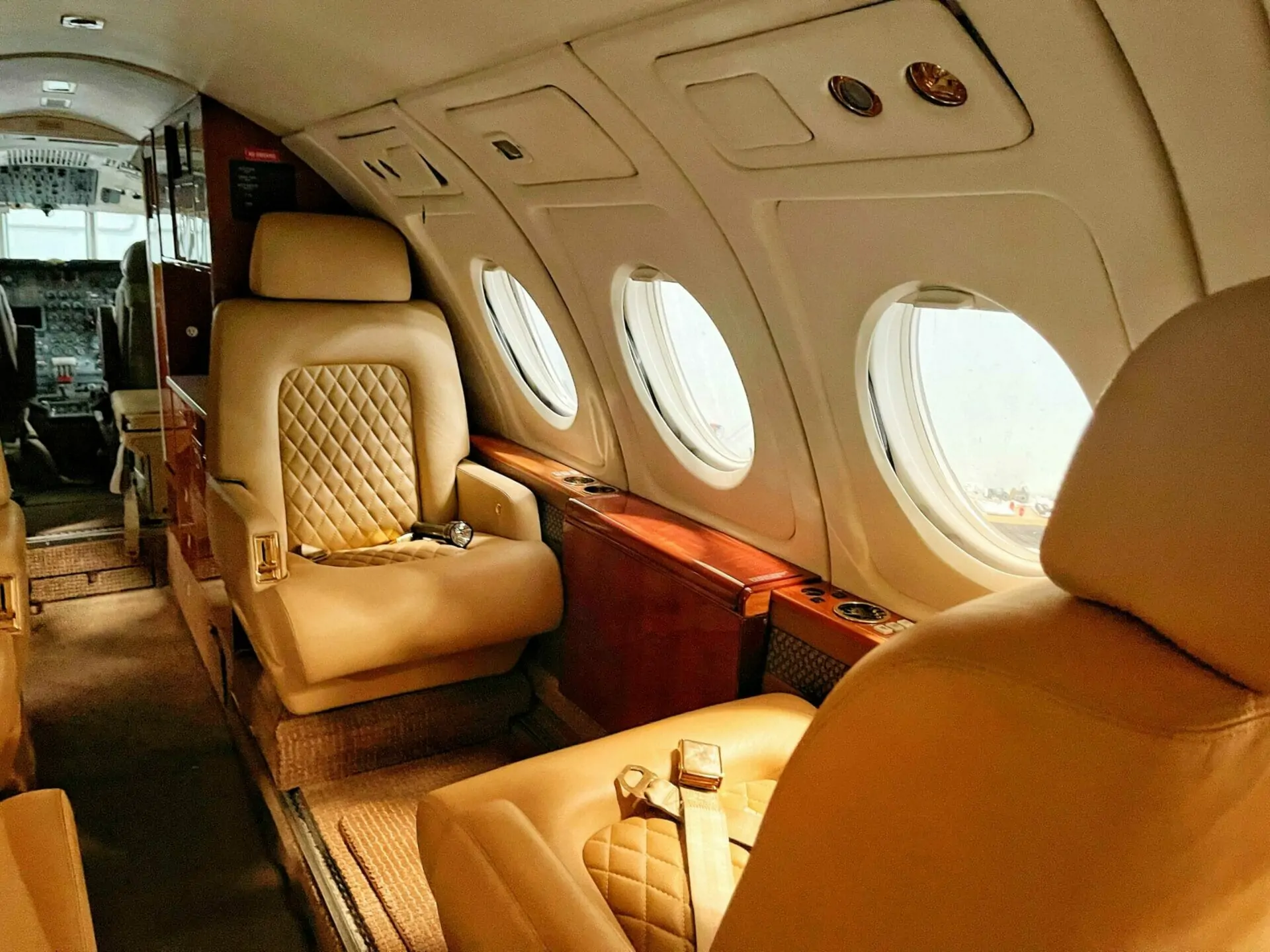 Interior del jet privado